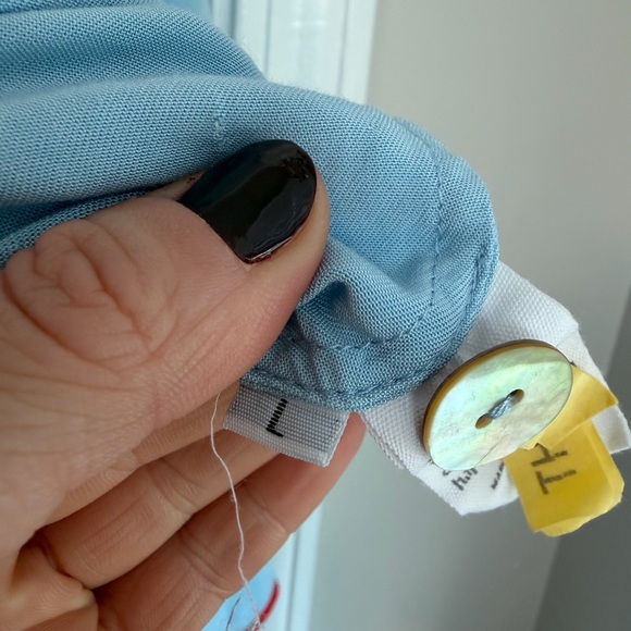 SLEEPER Women’s Long Sleeve Button Down Pajama Top Blue Red Trim Size Large - Picture 7 of 11